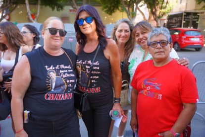 María José, Encarna, Carmen, Águeda, Julio