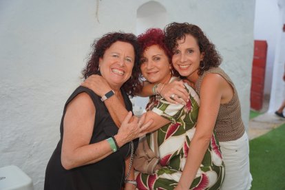 Ana Paqui y Patricia