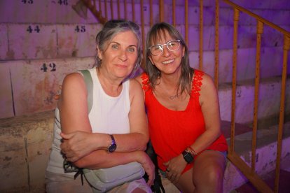 María del Mar y Mari Carmen disfrutaron del concierto del artista catalán.