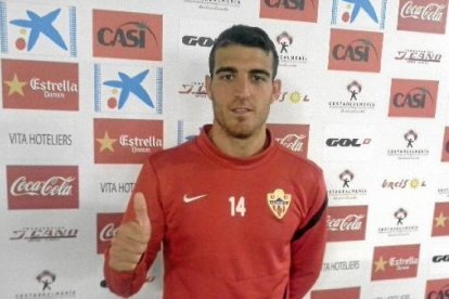 En la zona mixta del Estadio de los Juegos Mediterráneos con LA VOZ y Cadena SER.