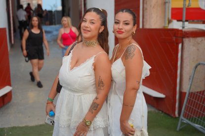 Carmen y Zaida posaron antes del inicio del espectáculo.