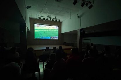 Benahadux vive con emoción la final del Mundial.