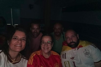 Benahadux vive con emoción la final del Mundial.