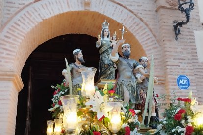Procesión de los Santos Patronos en las fiestas de verano de Abla de 2026