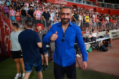 Mohamed El Assy, CEO del Almería, feliz con la plantilla.