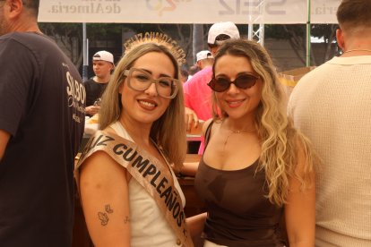 Ana Belén y Sandra celebran el cumpleaños de la primera en Ambigú Origen El Estribo.