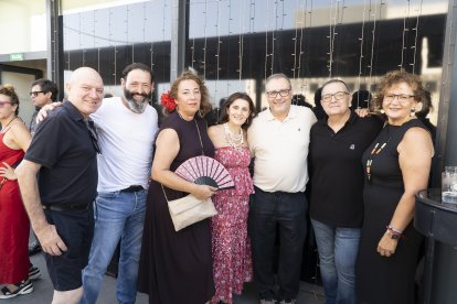 Los amigos 'Las Sirenas de Romasoni y Playa' en El Terrao