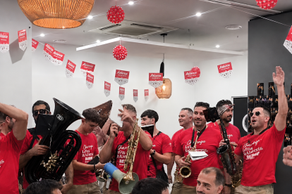 La Charanga de LA VOZ, en La Bellota & El Buey.