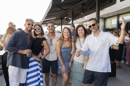 Candela, Laura, Fran, José, Ángel y Vicky