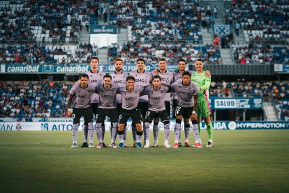 El Almería llega de caer en Tenerife ante otro recién ascendido.