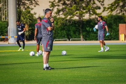 García Pimienta en el Anexo del Estadio de los Juegos Mediterráneos.