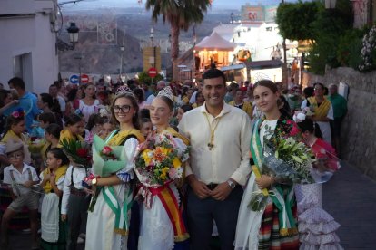 Un momento durante el espectacular y emotivo acto de la Subida del Agua y Ofrenda Floral de Mojácar.