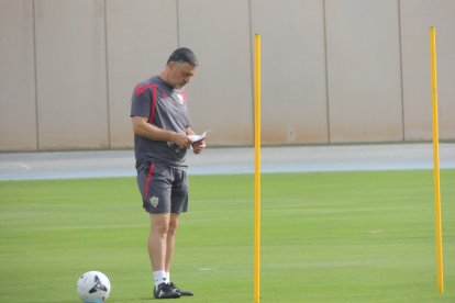 García Pimienta en el Anexo del Estadio de los Juegos Mediterráneos.