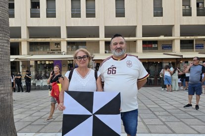 El Ejido sale a la calle en apoyo a Ceuta.