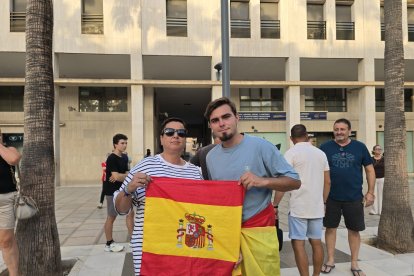 El Ejido sale a la calle en apoyo a Ceuta.