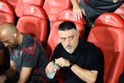 García Pimienta en el Estadio de los Juegos Mediterráneos.
