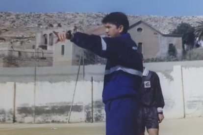 En la banda del ya desaparecido campo de Los Ángeles.