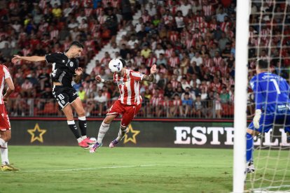 En la primera jornada de LaLiga el Eldense se llevaba tres goles al descanso.