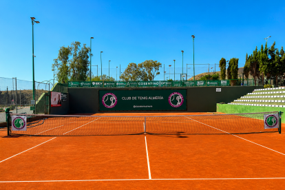 El Club de Tenis de Almería acoge este fin de semana el I Torneo Solidario ALTEA de tenis y pádel.