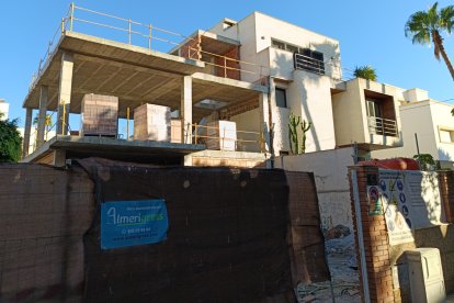 Nuevas construcciones en la barriada.