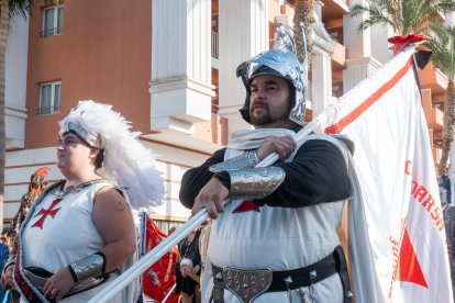 Desfile de Moros y Cristianos en La Urbanización de Roquetas de Mar.