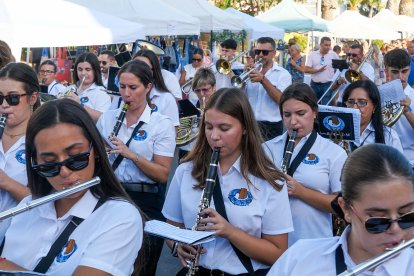 Desfile de Moros y Cristianos en La Urbanización de Roquetas de Mar.