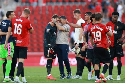 García Pimienta celebrando una victoria de peso en Mallorca.