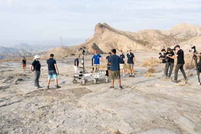 Pruebas en Tabernas de Charlie, el prototipo del rover marciano que se enviará a Marte en 2028.