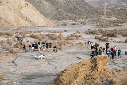 Pruebas en Tabernas de Charlie, el prototipo del rover marciano que se enviará a Marte en 2028.