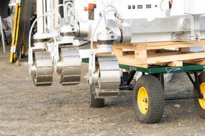 Pruebas en Tabernas de Charlie, el prototipo del rover marciano que se enviará a Marte en 2028.