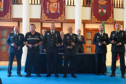 Reconocimientos por 30 años de servicio en la Policía Local de Roquetas.