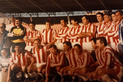 Nunca terminó de colgar las botas y se unió al fútbol veterano del Almería.