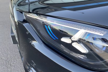 Nuevo sistema de iluminación, con parrilla delantera que se ilumina y tiene cierto aire retro