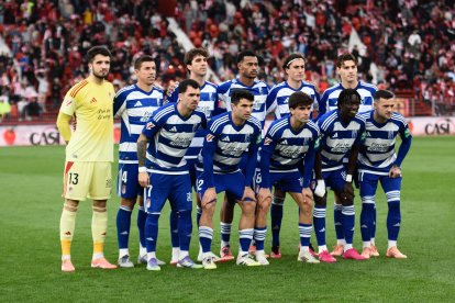Sola se lucía con el Granada en el Mediterráneo ilusionando al Almería.