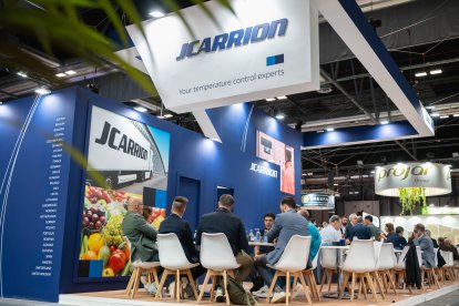 La feria permite a la empresa a encontrarse con clientes y profesionales del sector.