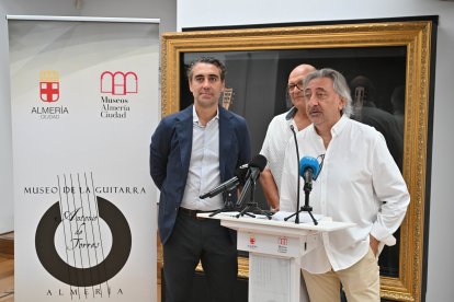 Presentación del I Concurso Internacional de Construcción de Guitarra Española ‘Ciudad de Almería’