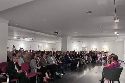 Marisa Ramírez Trapero en la entrevista con la escritora Asunción Valdés