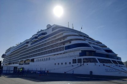 Imagen exterior del 'Seven Seas Grandeur'.