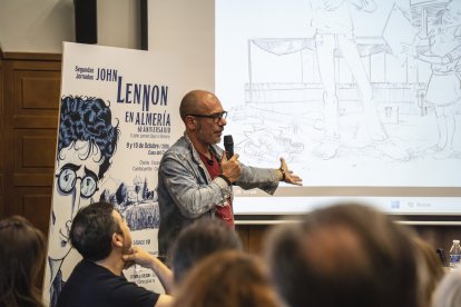 Las mejores imágenes de las II Jornadas de John Lennon en Almería