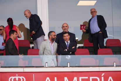 Ha llegado la tranquilidad al palco viendo un Almería más competitivo.