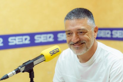 Xavier García Pimienta es un tipo divertido que disfruta de su profesión.