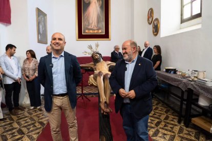El Cristo de la Luz de Dalías recupera todo su esplendor tras finalizar los trabajos de restauración.