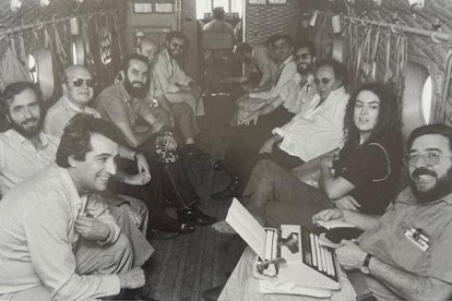 Amalia Sánchez Sampedro en un viaje a Guinea Ecuatorial. Aparecen los almerienses Chencho Arias y Pedro Fernández Céspedes.
