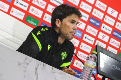 Antes de viajar a Eibar la cara de Rubi lo decía todo en la rueda de prensa.