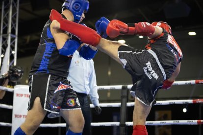 El CD Power Team lleva a Almería al podio europeo de Muay Thai con el bronce de José Luque junto a la Selección Española.