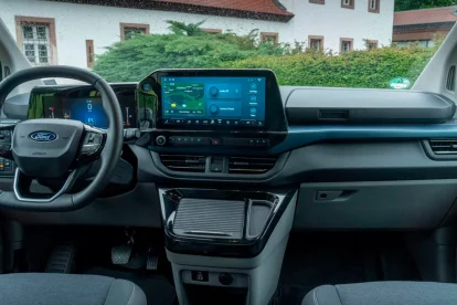 Sistema de infoentretenimiento «Ford SYNC 4» con pantalla táctil de 13 pulgadas