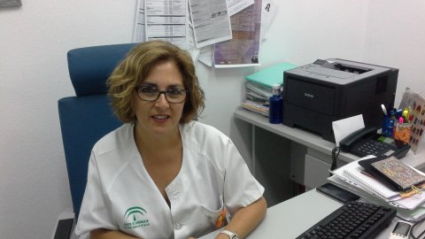 Agustina Silvano es enfermera gestora de casos del centro de salud Oliveros, en la capital.