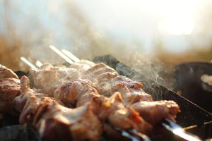 Pinchos de pollo.