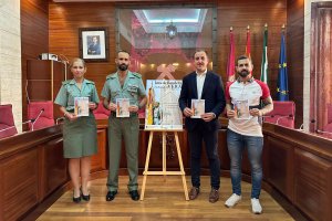 El Ayuntamiento de Vera presenta su primera Jura de Bandera para Personal Civil de toda su historia.