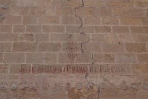 Imagen del grabado de Primo de Rivera en la Catedral